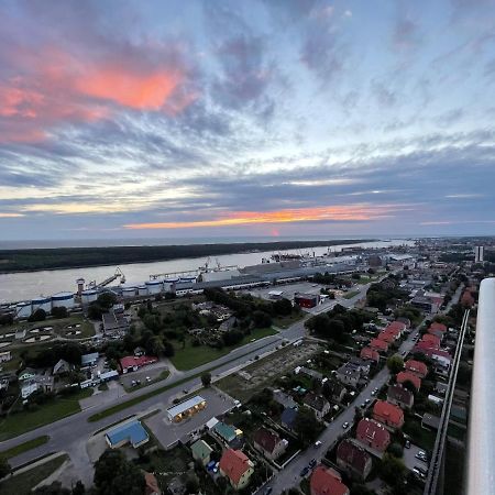 34 Floor At The Top Of The Baltic Klaipėda Exteriör bild